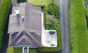 Vue aérienne d'une maison