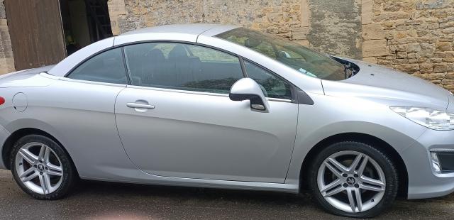 Nettoyage voiture Peugeot en Normandie