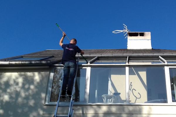 Nettoyage de vitres de dessus de balcon-veranda